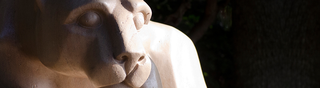 nittany lion statue